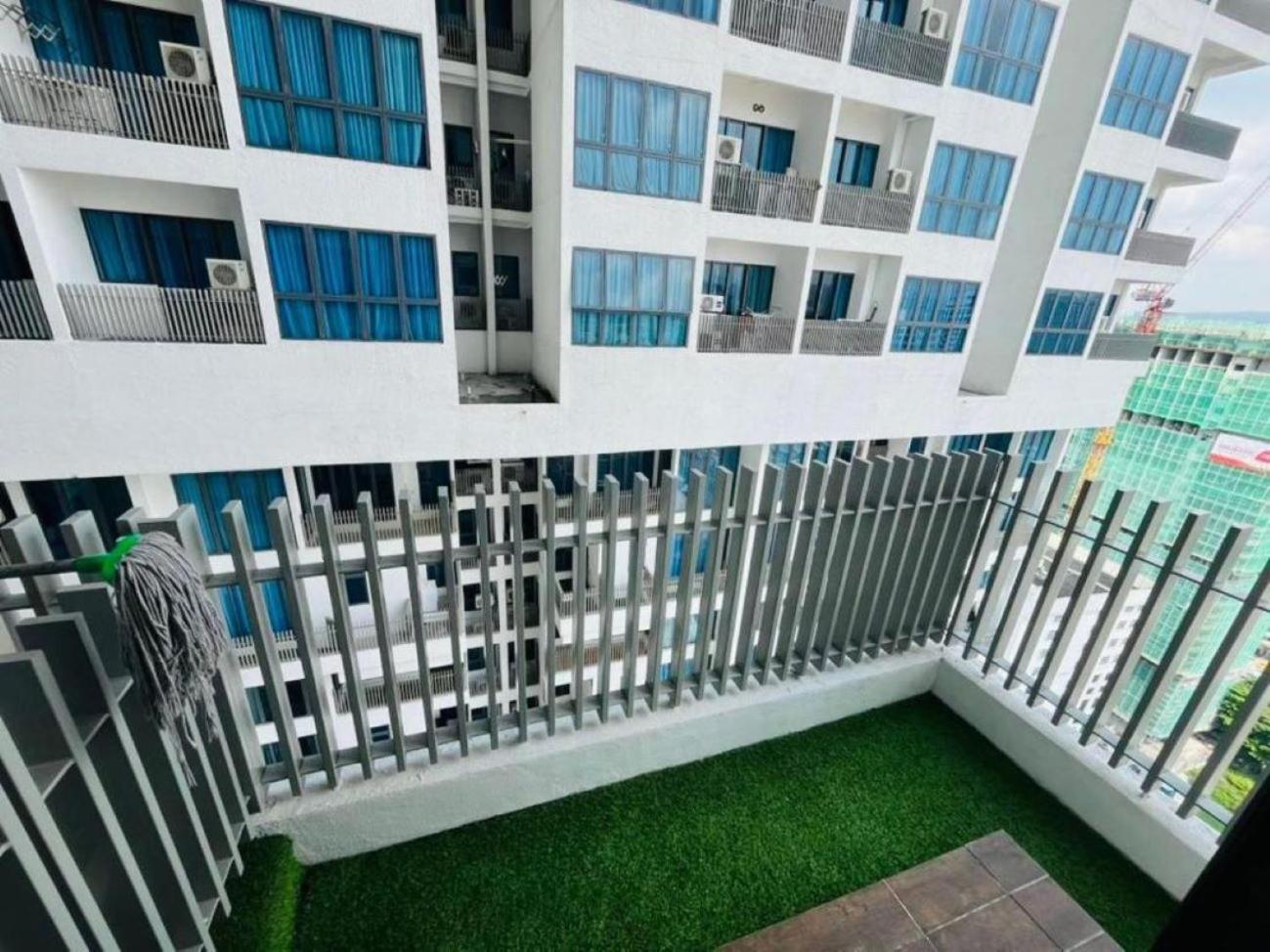 The Luxe Colony Klcc Apartment Kuala Lumpur Exterior foto