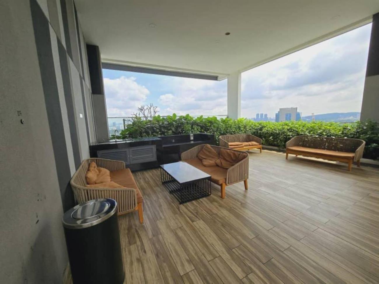 The Luxe Colony Klcc Apartment Kuala Lumpur Exterior foto